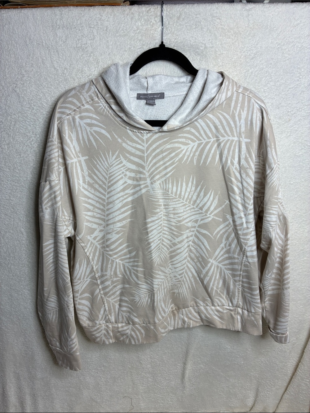 Peace and pearlsBeige Palm-Print Hoodie Sweatshirt